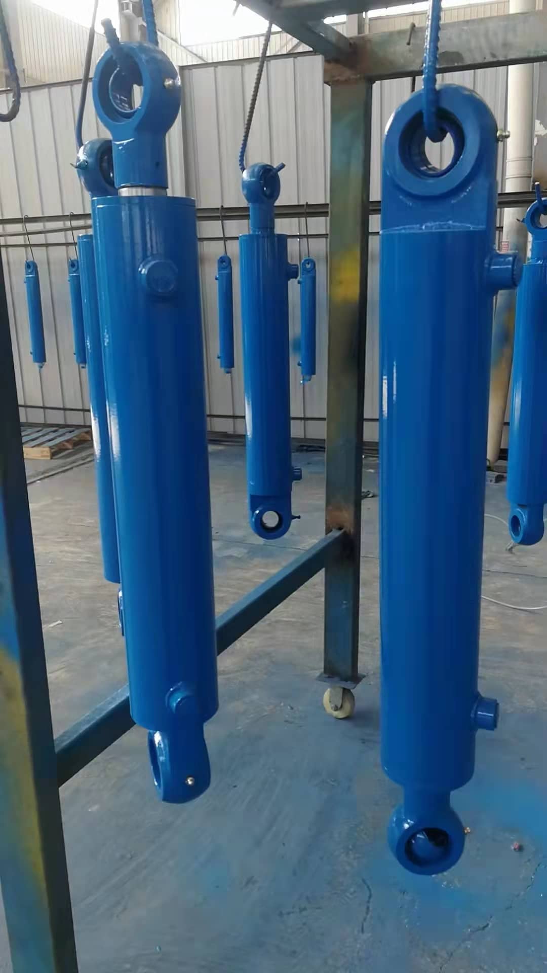 液壓油缸的組成部件有哪些？液壓缸結(jié)構(gòu)有什么特點(diǎn)？(圖1)